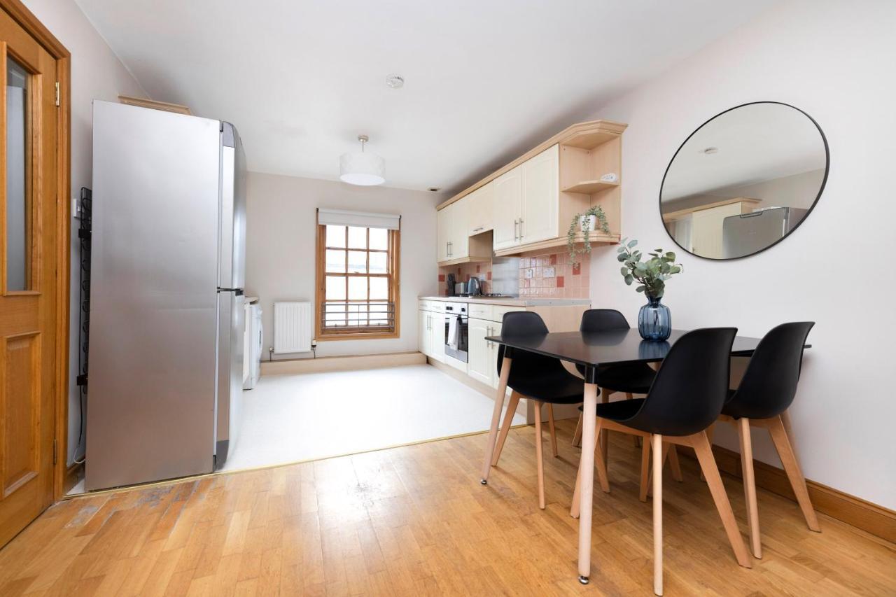 Joivy Bright And Cosy Flat Near The Scotland Gallery Эдинбург Экстерьер фото