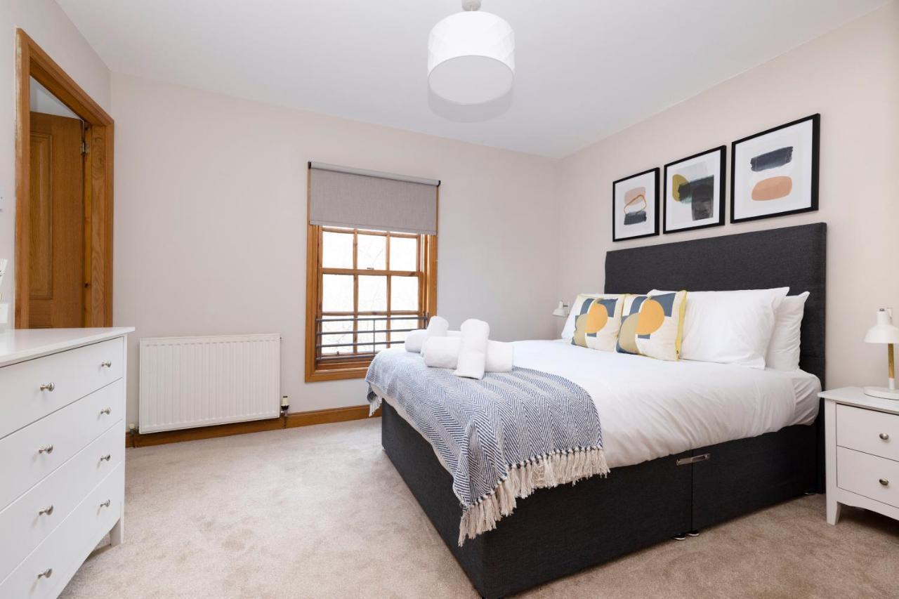 Joivy Bright And Cosy Flat Near The Scotland Gallery Эдинбург Экстерьер фото