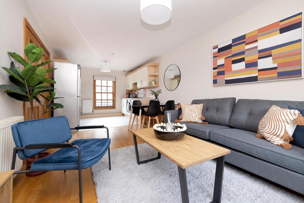 Joivy Bright And Cosy Flat Near The Scotland Gallery Эдинбург Экстерьер фото