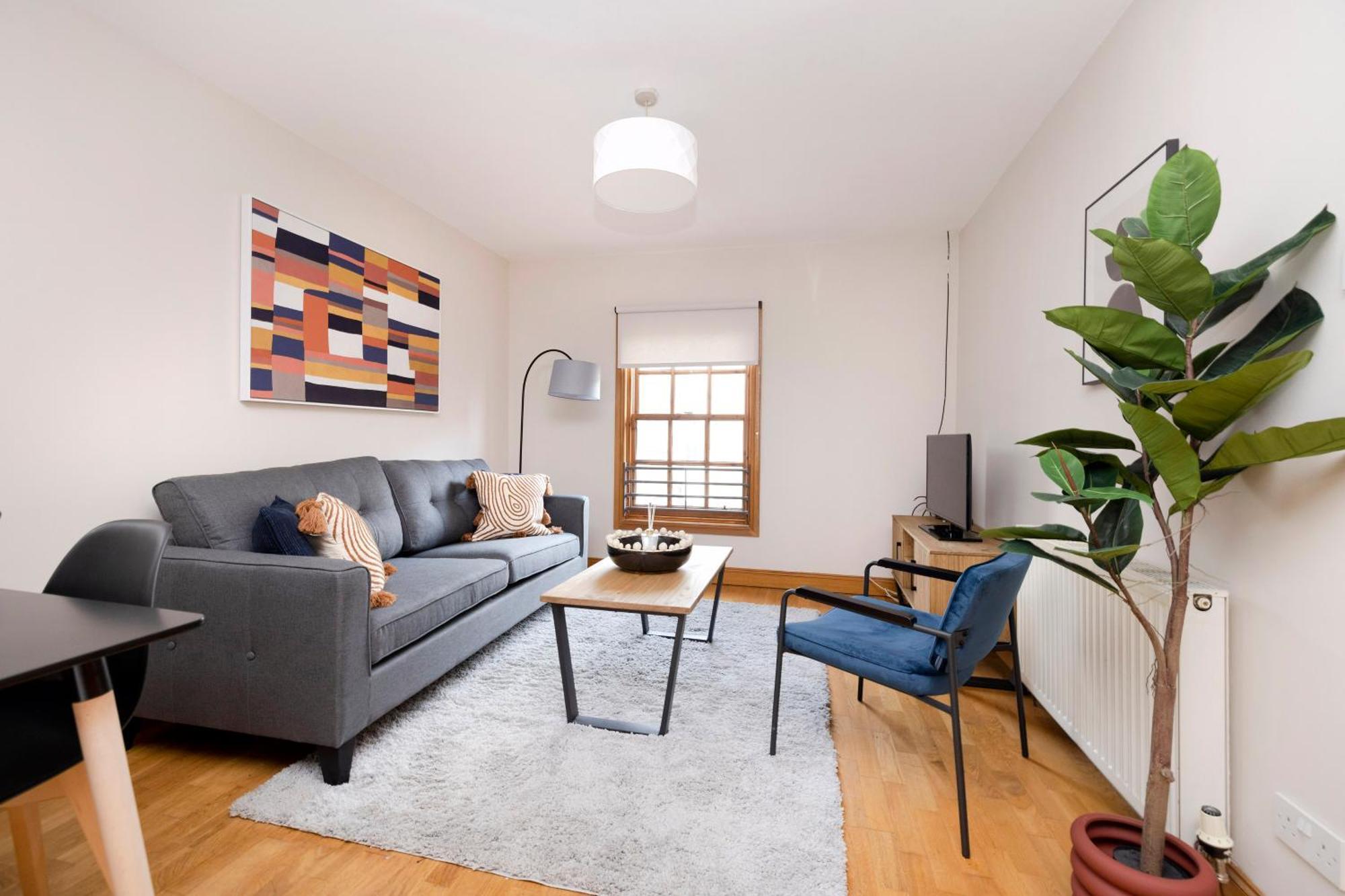 Joivy Bright And Cosy Flat Near The Scotland Gallery Эдинбург Экстерьер фото