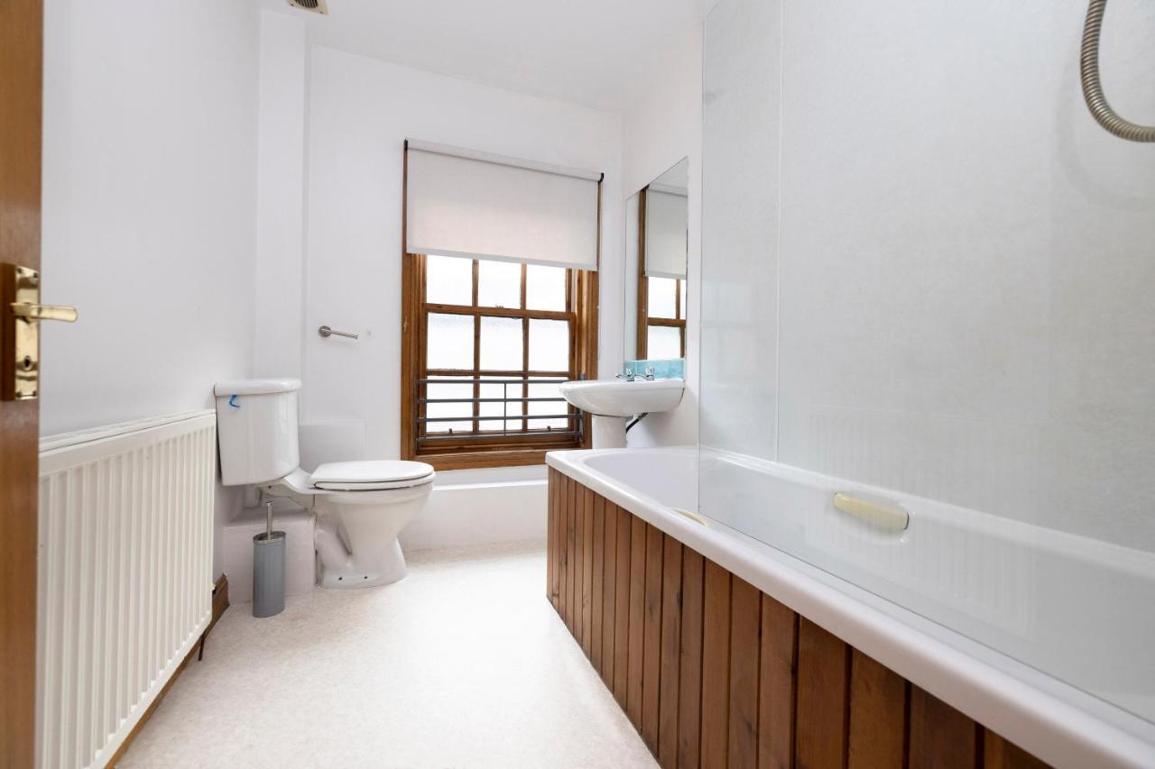 Joivy Bright And Cosy Flat Near The Scotland Gallery Эдинбург Экстерьер фото