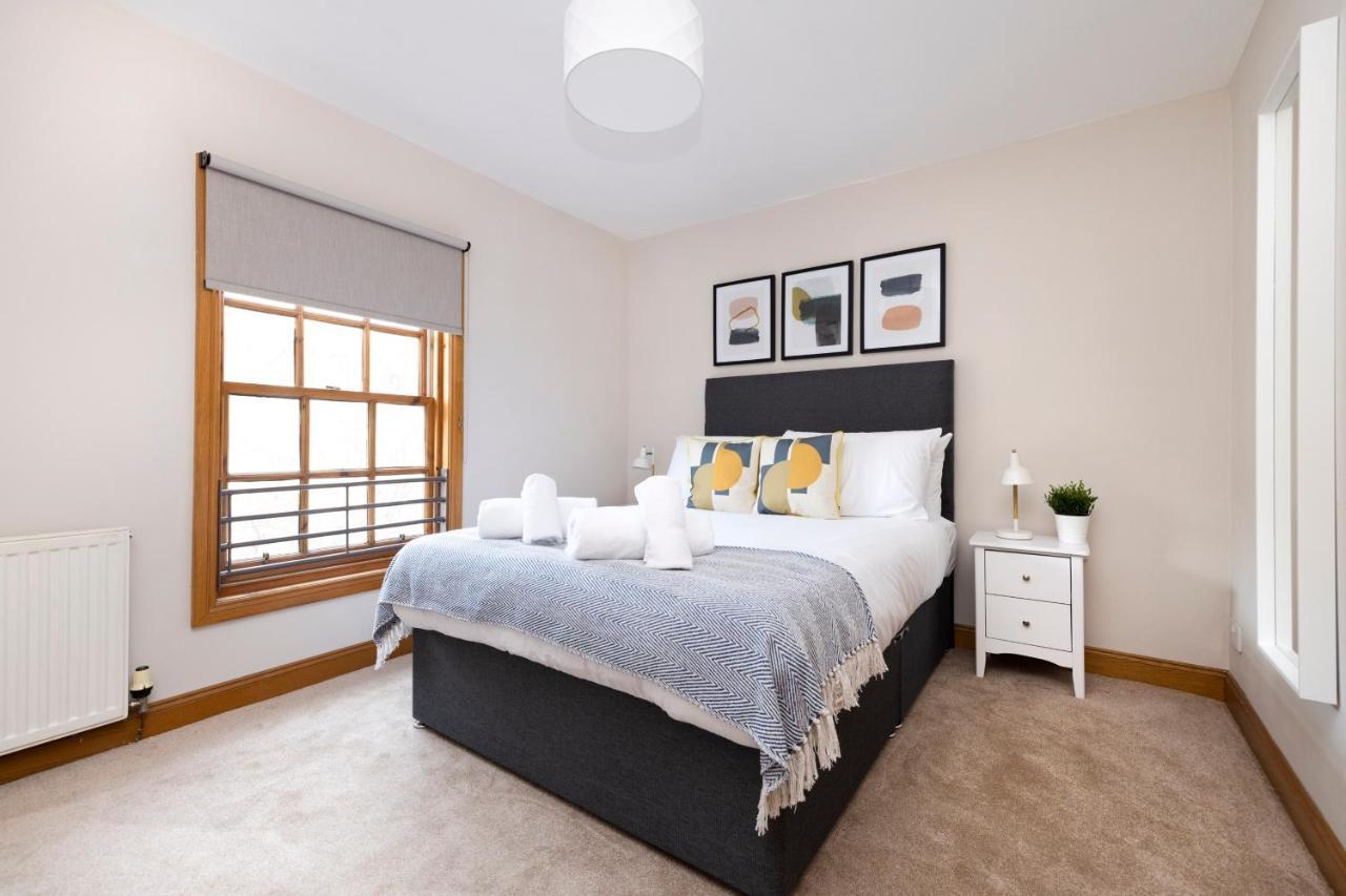 Joivy Bright And Cosy Flat Near The Scotland Gallery Эдинбург Экстерьер фото